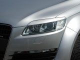 Реснички на Audi Q7